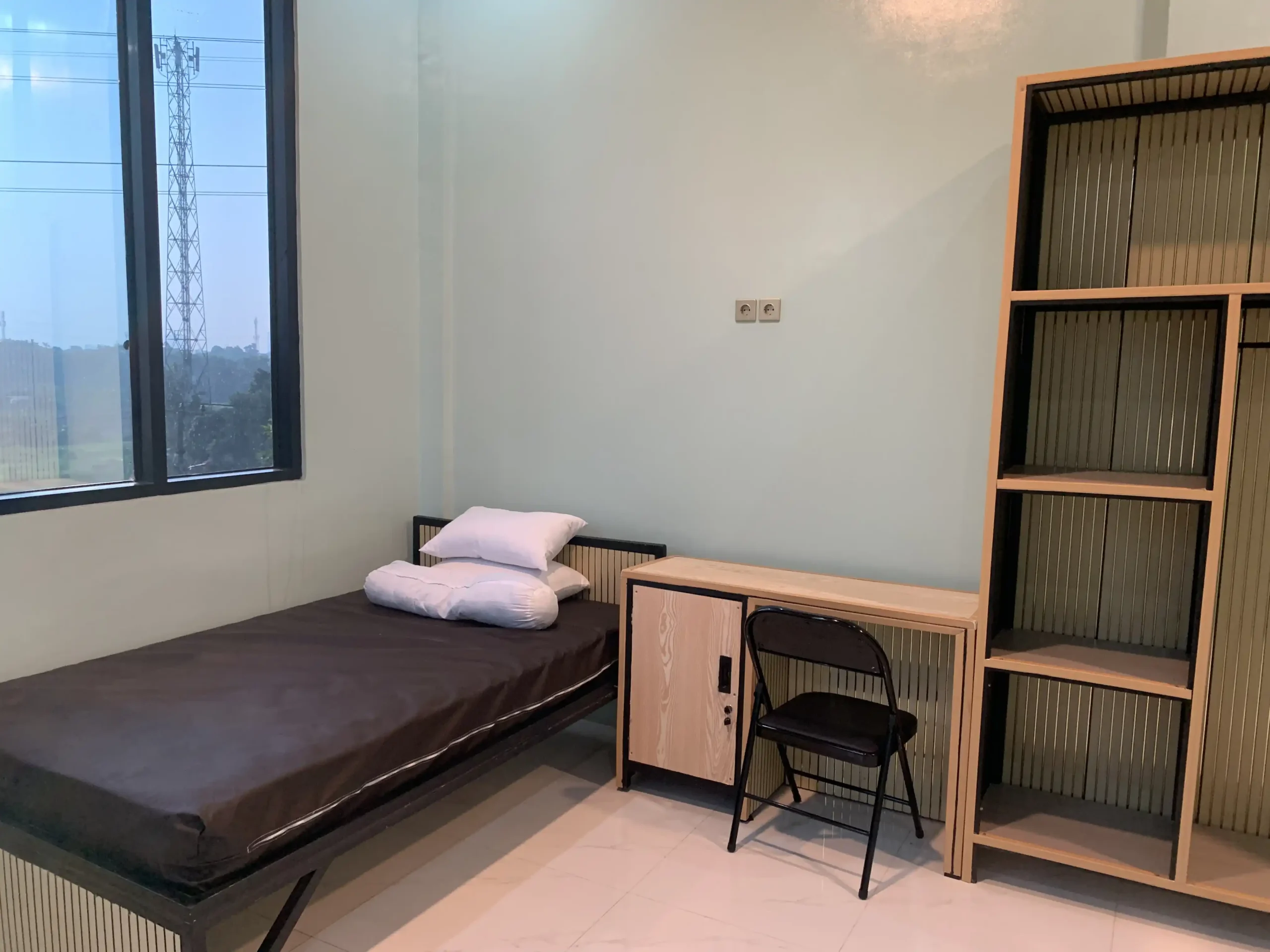 Fasilitas kamar rawat inap Klinik Talenta Center yang aman dan nyaman